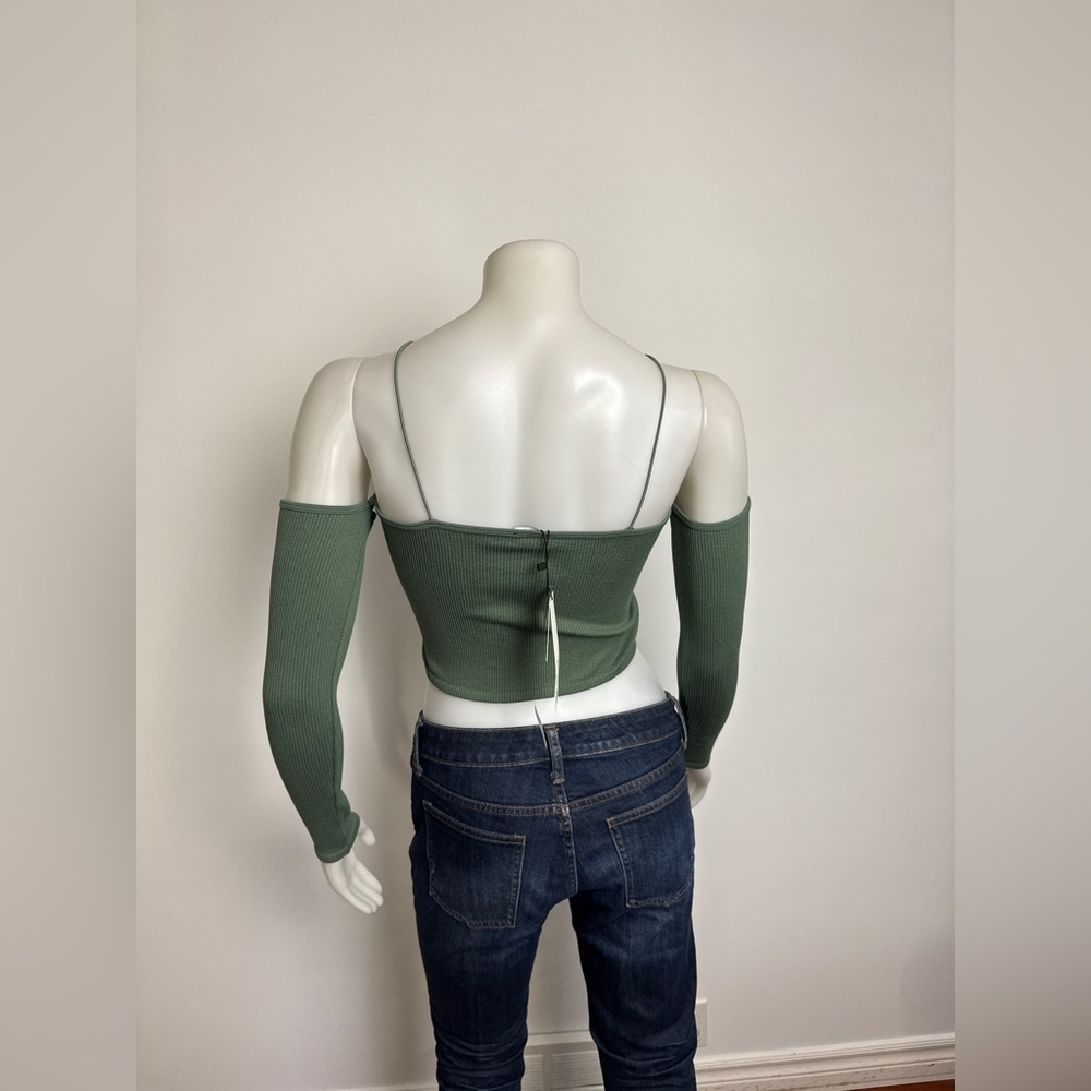 NWT - ZARA - Green ribbed Open shoulder Cropped top. M/L - Picture 5 of 9